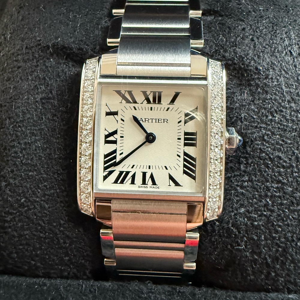 Cartier watch Tank, medium size, stainless steel with diamonds. - Picture 9 of 17